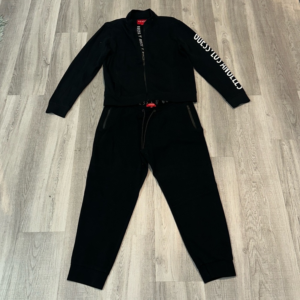 Men Guess Sweatsuit